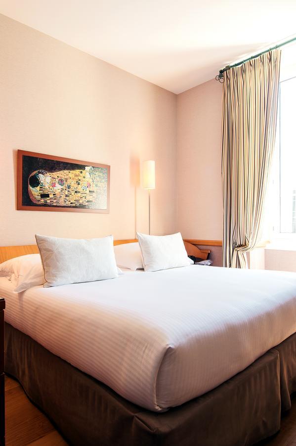 Hotel Au Logis Des Remparts Saint-Émilion Kültér fotó
